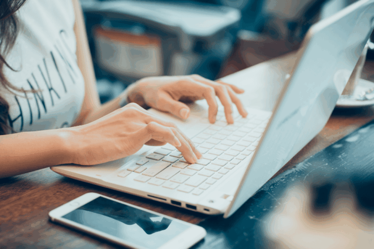 Pipeline de vendas previsível: como integrar marketing e CRM sem perder lead pelo caminho